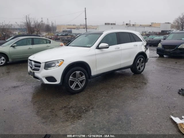 Mercedes-Benz GLC 300 4MATIC, снимка 2 - Автомобили и джипове - 48678035