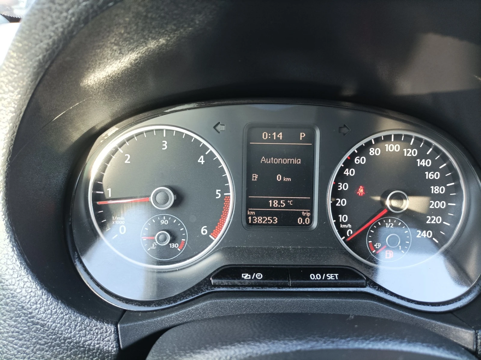 VW Amarok 2.0TDI-4MOTION-AVTOMATIK | Mobile.bg   14