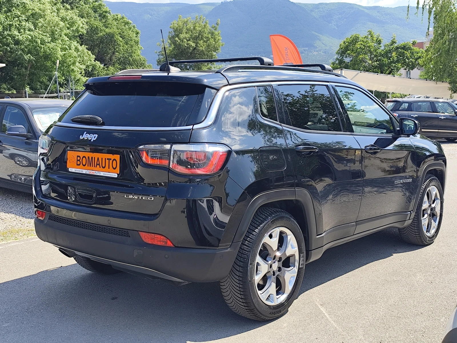 Jeep Compass 1.6D* TURBO* LED* NAVI* DISTRONIC* LIMITED*  - изображение 4