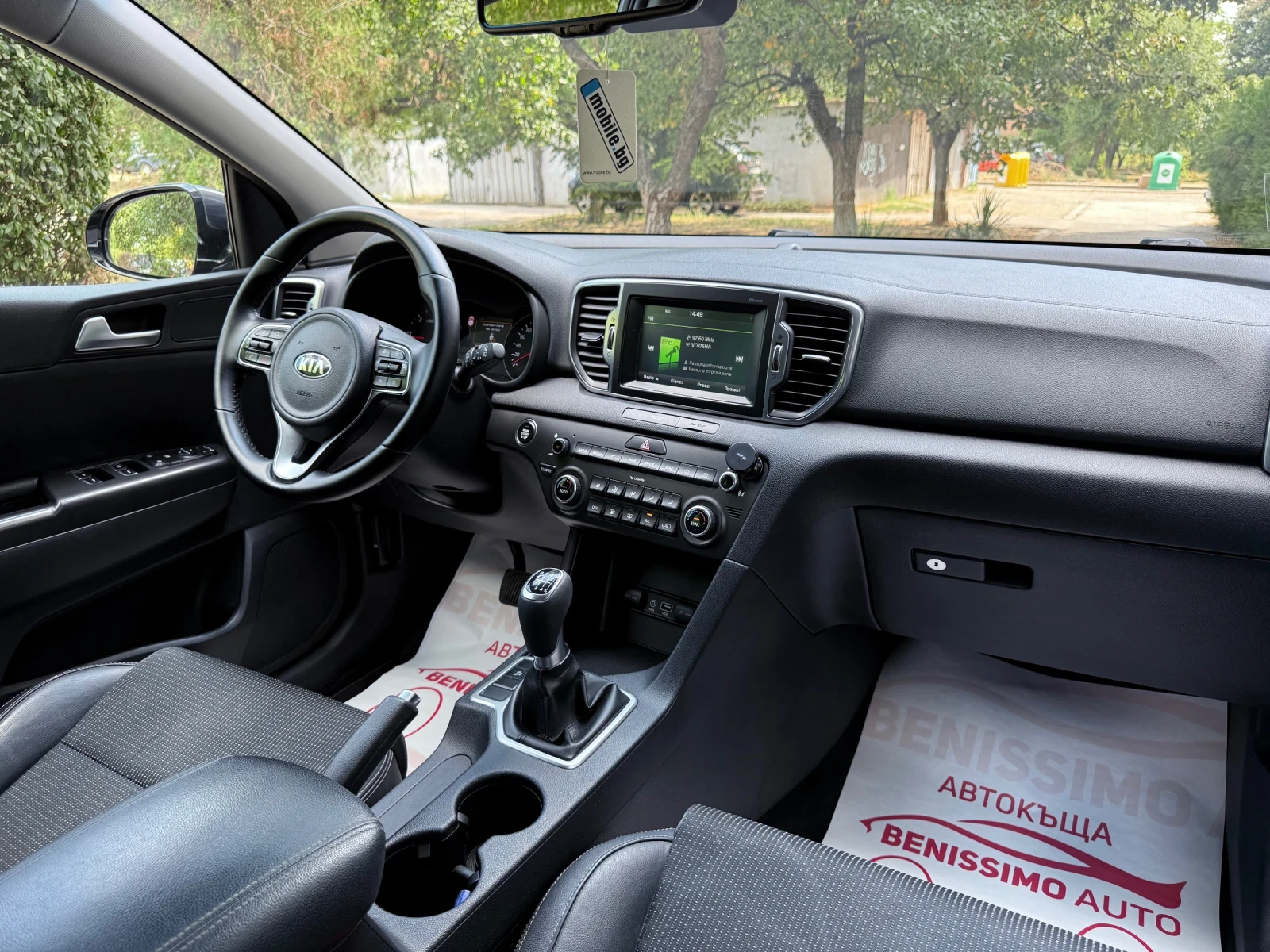 Kia Sportage * 1.7CRDI* PANORAMA* CAMERA* NAVI* KOJA* SMOKY GRE - изображение 9
