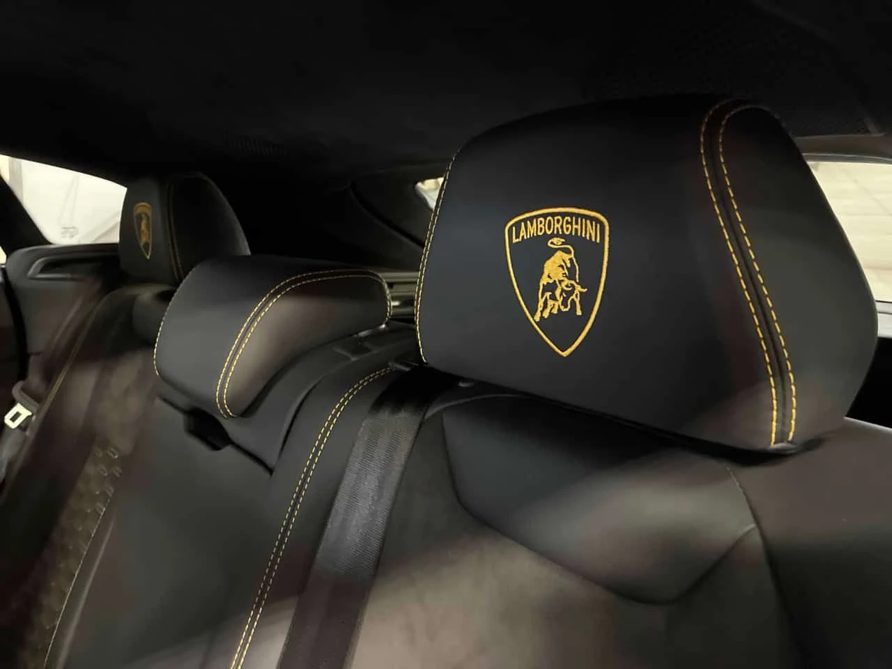 Lamborghini Urus  PANO* �������* KEYLESS*  | Mobile.bg � ����������� 13