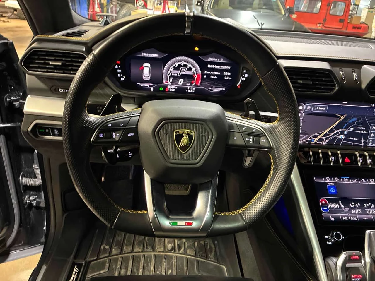 Lamborghini Urus  PANO* �������* KEYLESS*  | Mobile.bg � ����������� 15