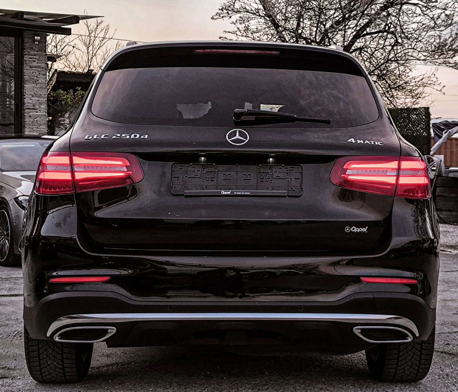 Mercedes-Benz GLC 250 D* AMG-LINE* 9G* 4-MATIC* GERMANY , снимка 5 - Автомобили и джипове - 53989908