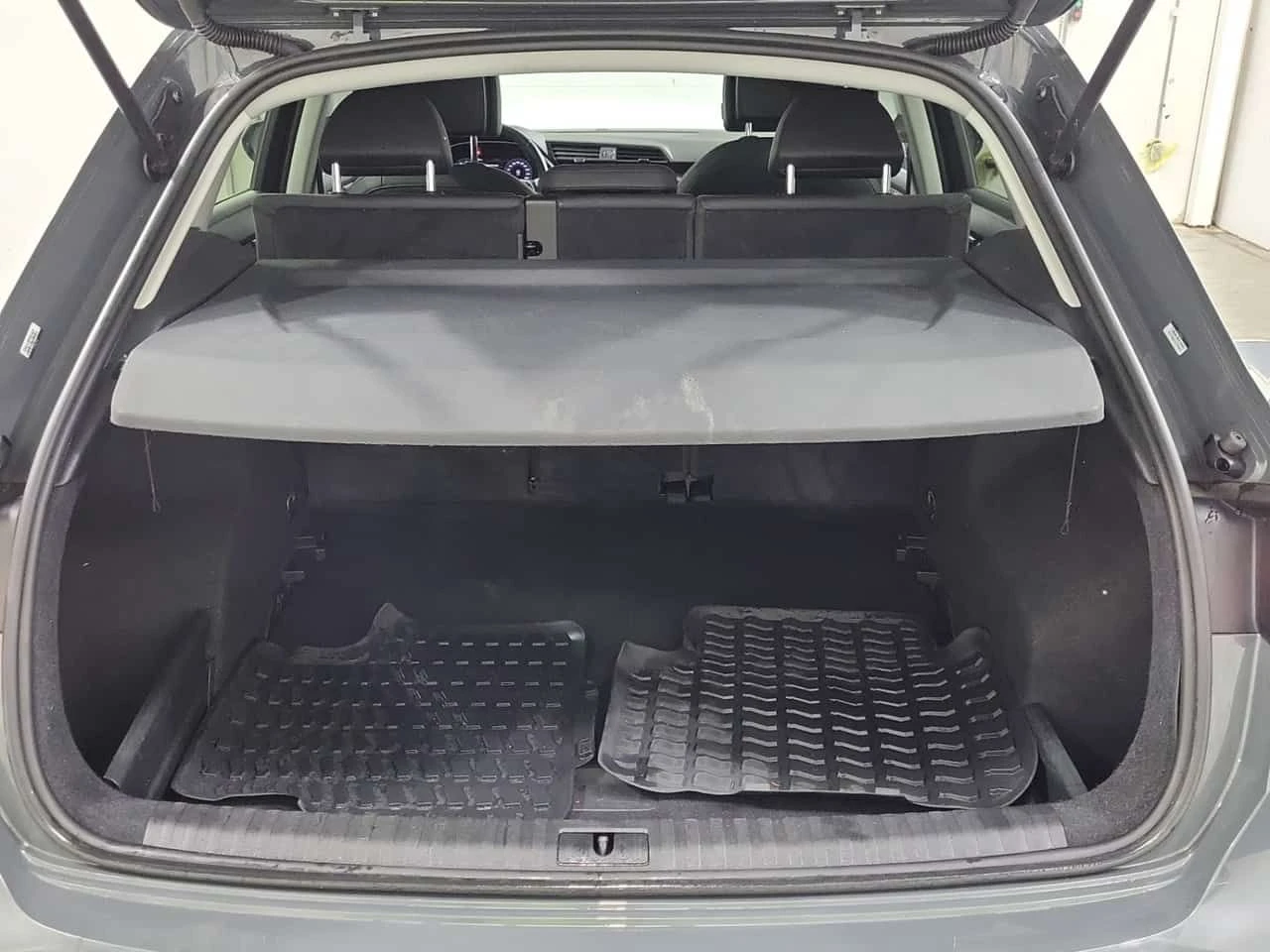 Audi Q3 * CARFAX * ПАНОРАМА * БЕЗ ИНЦИДЕНТИ * , снимка 14 - Автомобили и джипове - 54365919