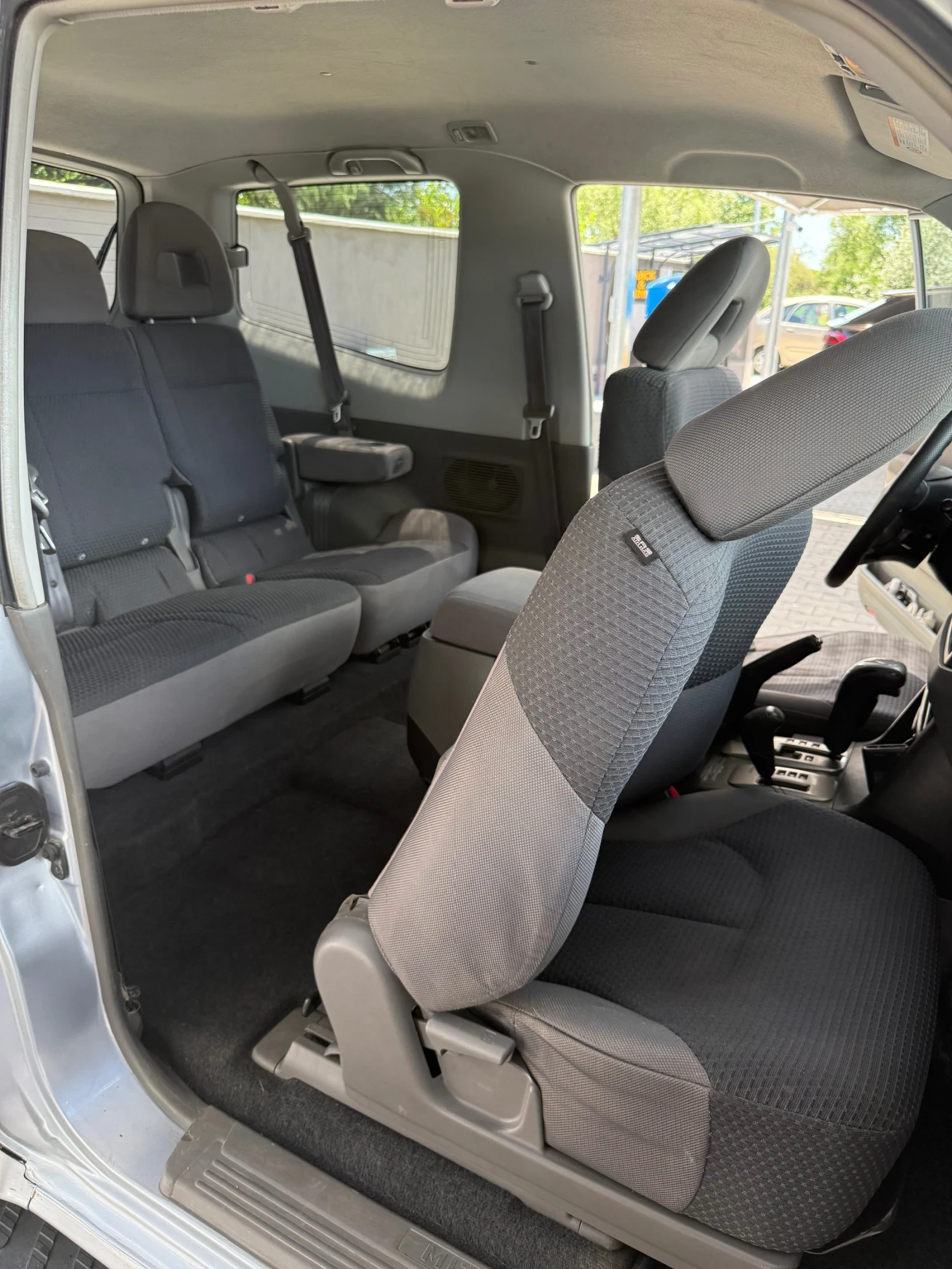 Mitsubishi Pajero 3.2, снимка 13 - Автомобили и джипове - 54947907