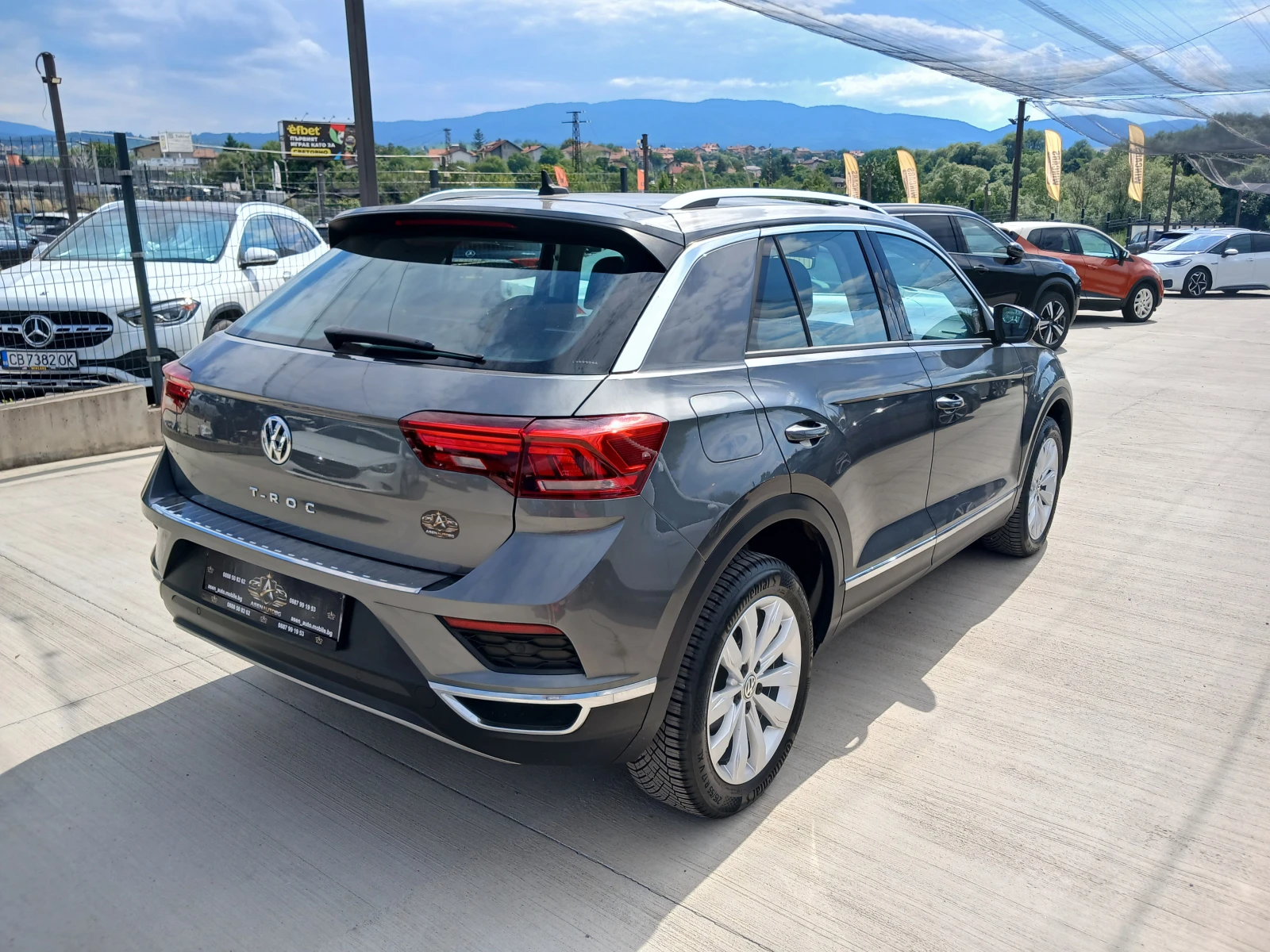 VW T-Roc 1.5 КАМЕРА ДИСКТРОНИК, снимка 4 - Автомобили и джипове - 55191938