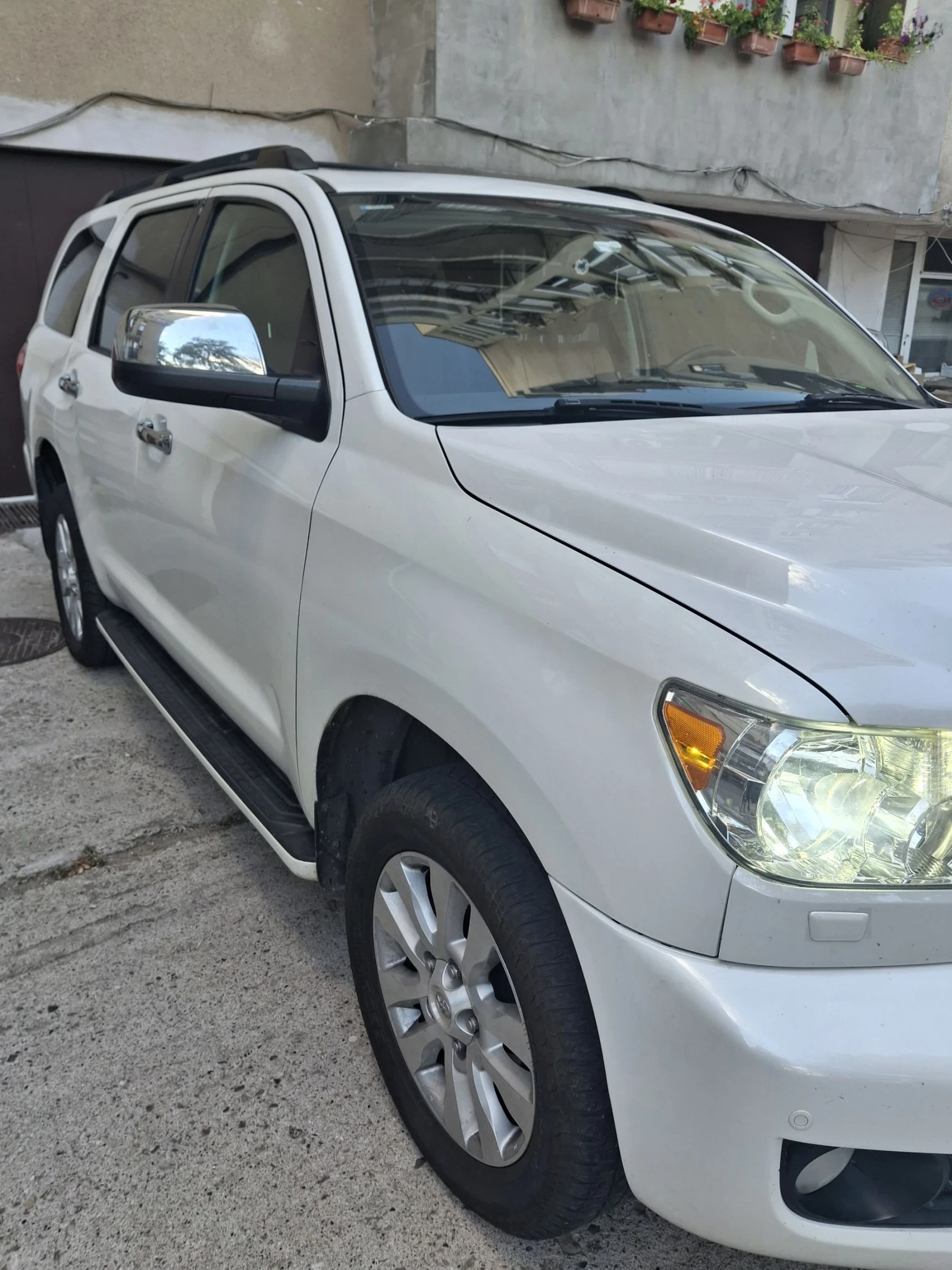 Toyota Sequoia Platinum, снимка 3 - Автомобили и джипове - 55284952
