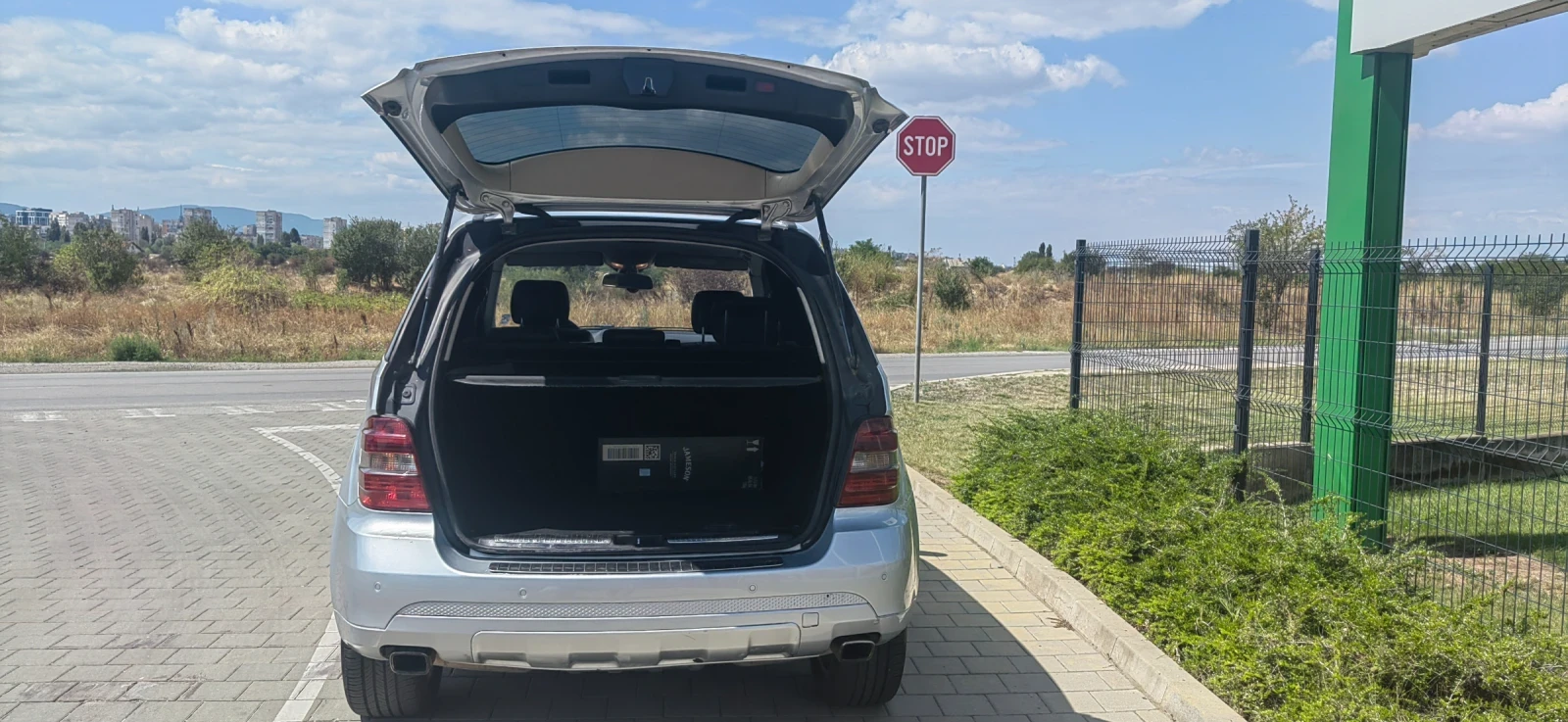 Mercedes-Benz ML 320, снимка 6 - Автомобили и джипове - 55385612