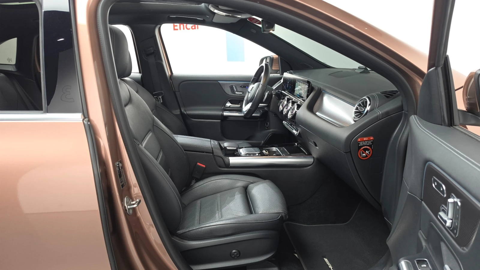 Mercedes-Benz EQA 250 H243 AMG Line, снимка 6 - Автомобили и джипове - 56115815
