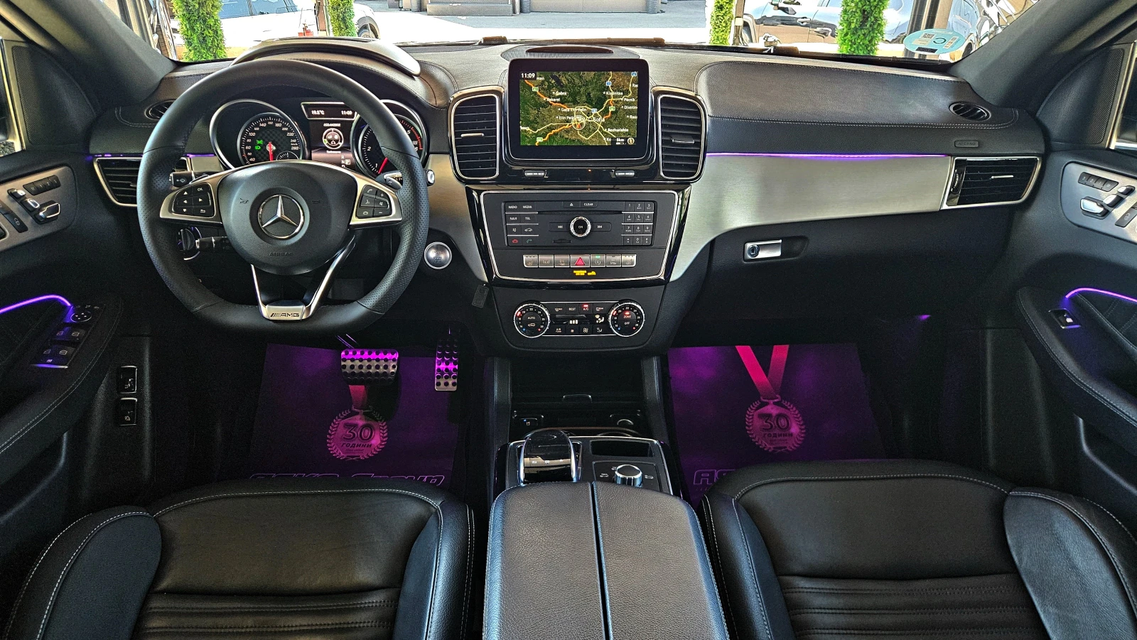 Mercedes-Benz GLE Coupe 350AMG/360CAM/HUD/ПОДГРЕВ/AIRMAT/AMBI/CAR PLAY/LIZ, снимка 9 - Автомобили и джипове - 56117339