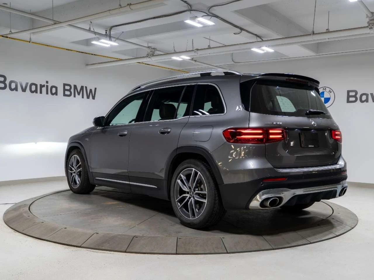 Mercedes-Benz GLB AMG GLB 35 | AMG Performance 4MATIC | Panoramic Su | Mobile.bg � ����������� 3
