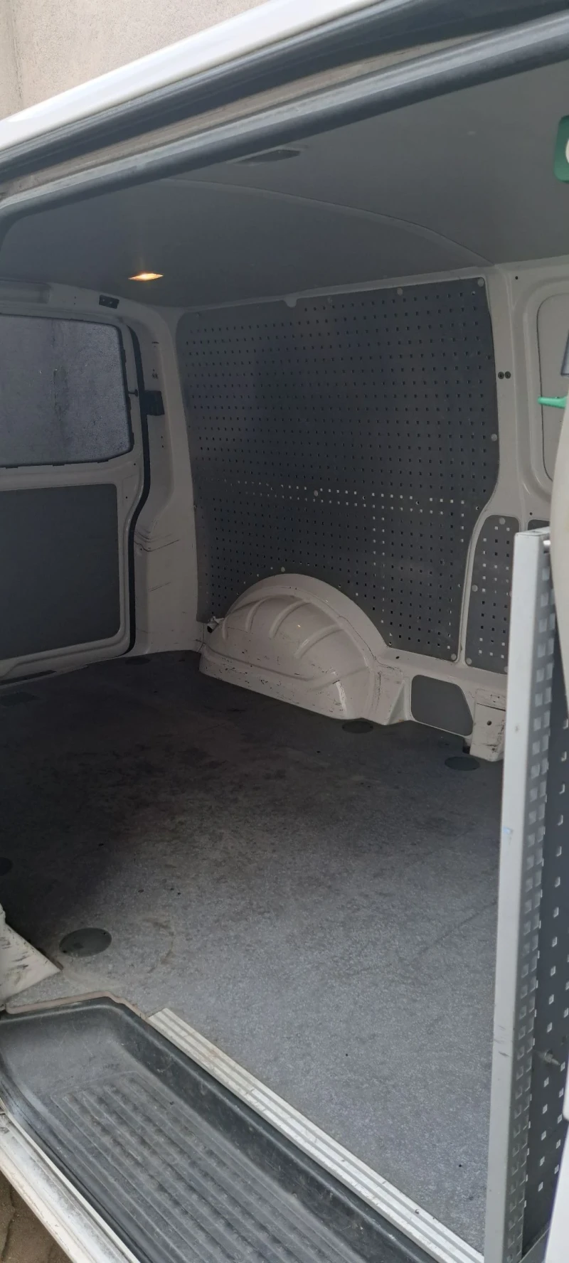 VW T5 VW T5 2.0 TDI 140k.c, снимка 12 - Бусове и автобуси - 53294089