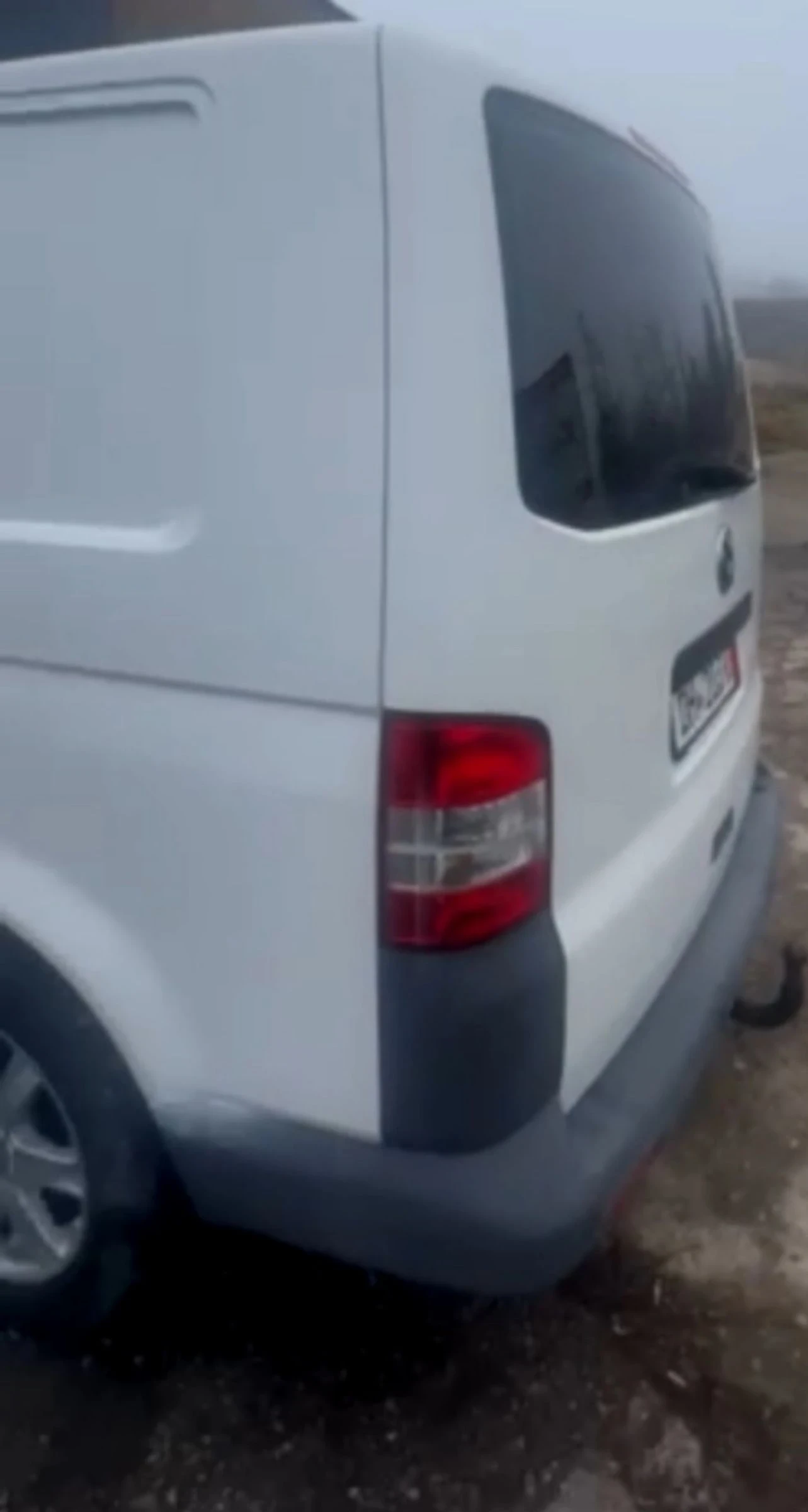 VW Transporter VW Transporter 2.0* TDI 140k.c КЛИМА/БЛИТУТ - изображение 3