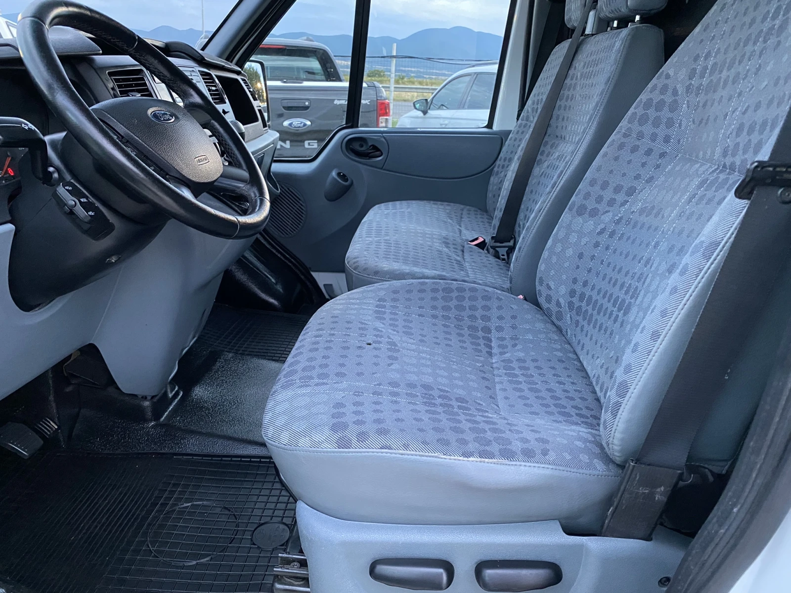 Ford Transit -2.2TDCI-125k.c./-2012г./КАТО-НОВ, снимка 7 - Бусове и автобуси - 55704356