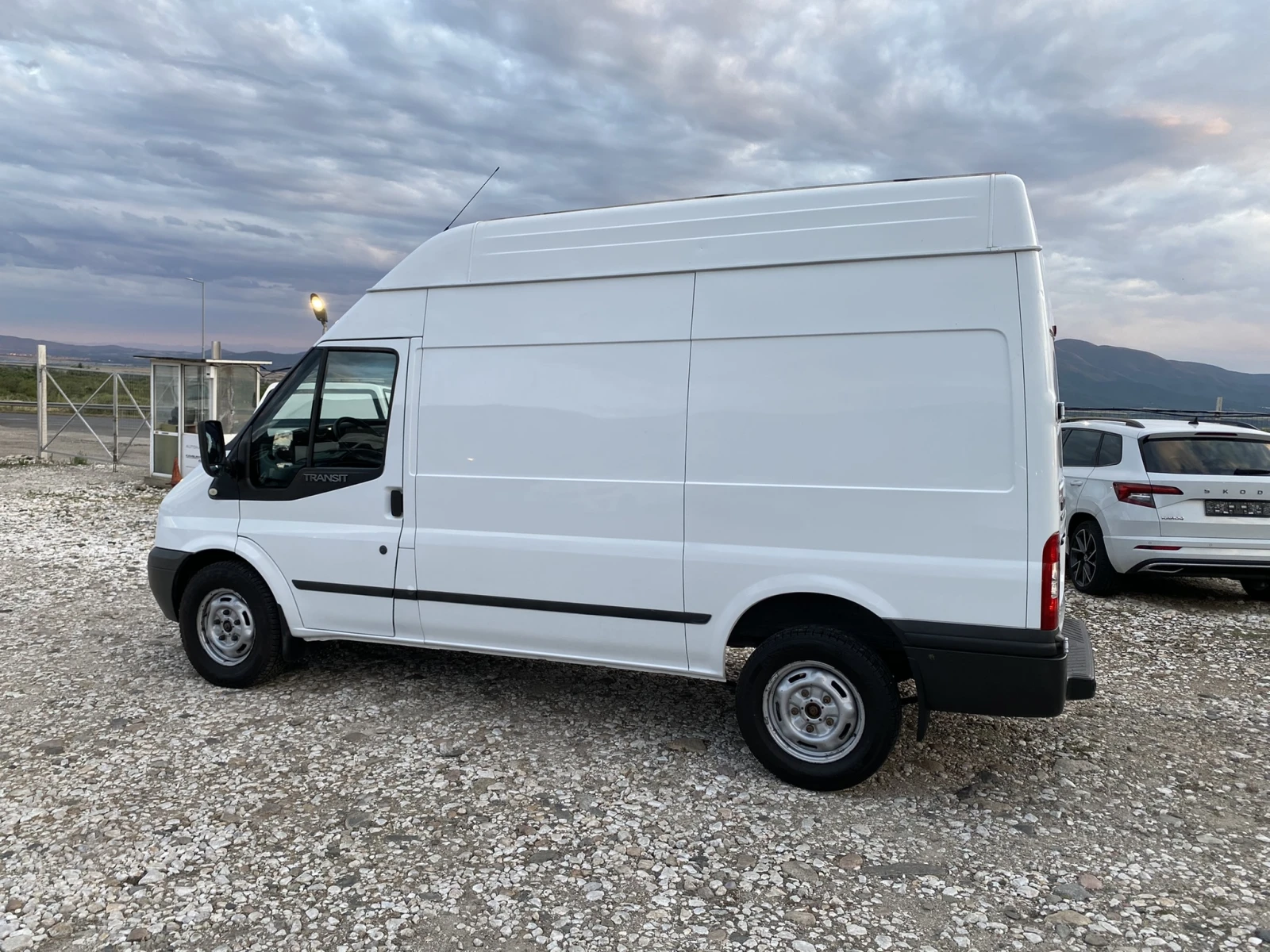 Ford Transit -2.2TDCI-125k.c./-2012г./КАТО-НОВ, снимка 6 - Бусове и автобуси - 55704356