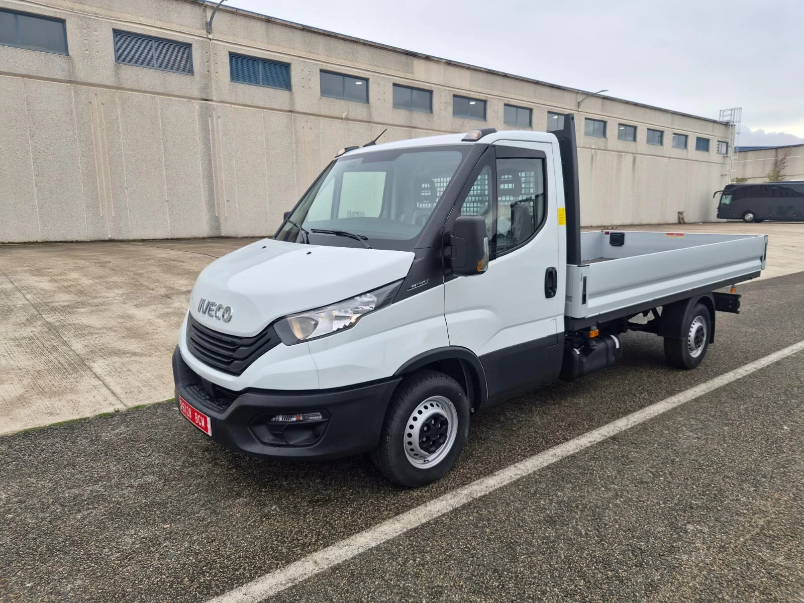 Iveco Daily 35s14 чисто нов!