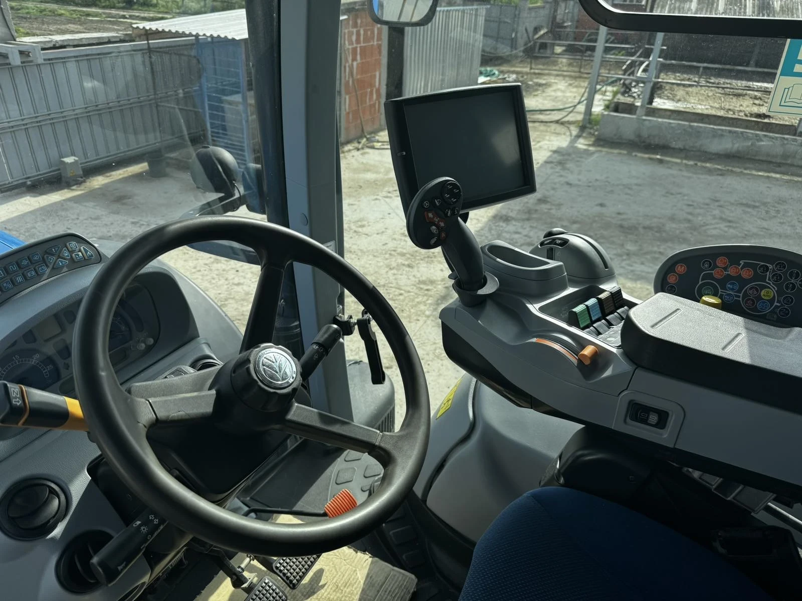  New Holland 7.210 | Mobile.bg   3