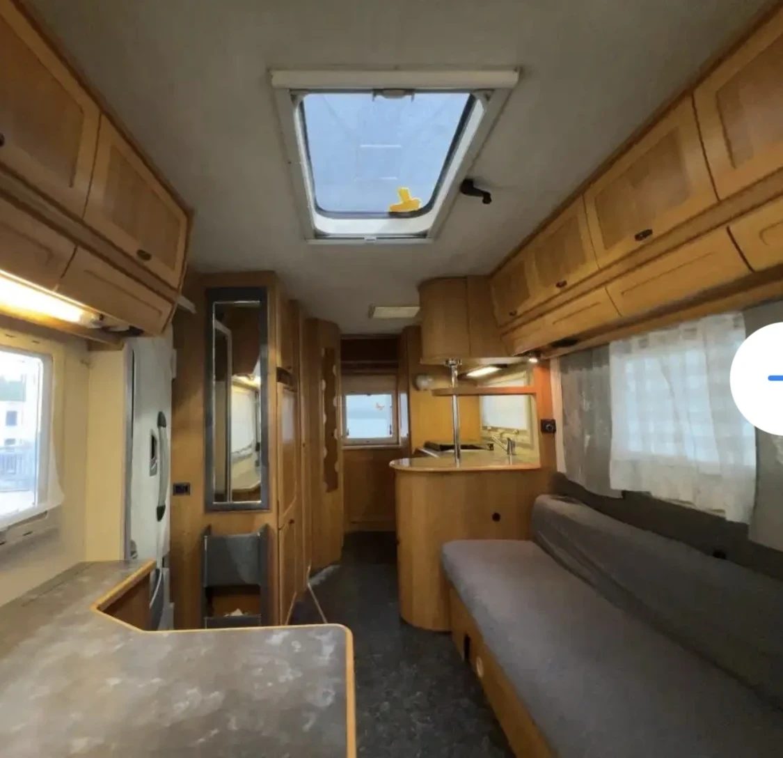 Кемпер HYMER / ERIBA B690, снимка 9 - Каравани и кемпери - 56135790