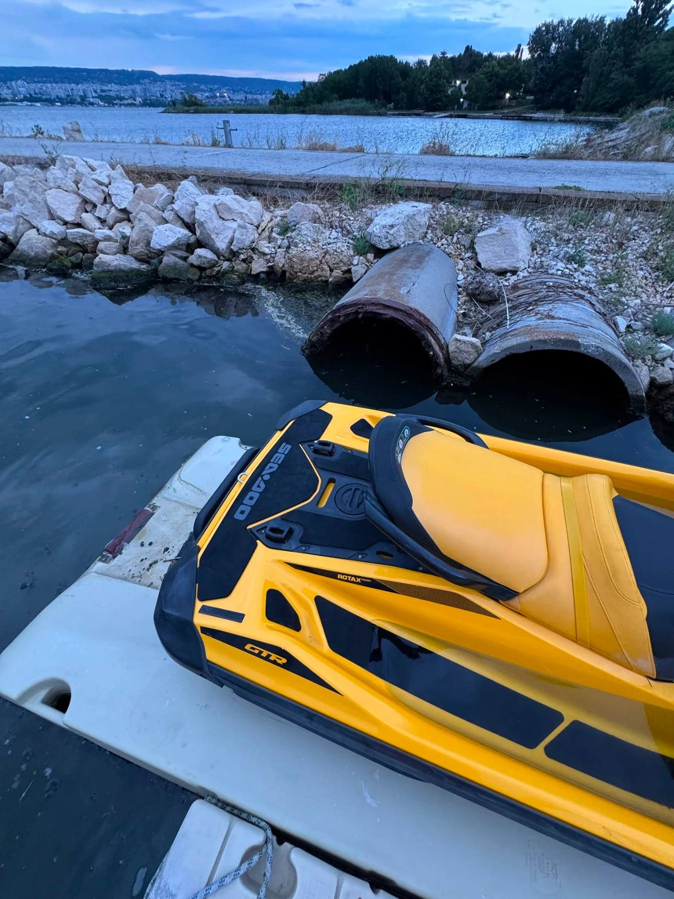 Джет Bombardier Sea Doo GTR 230, снимка 5 - Воден транспорт - 56349437
