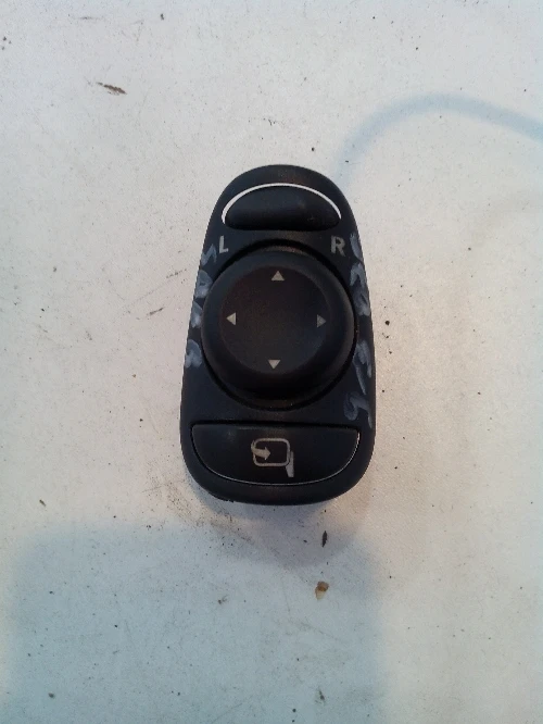 Копче регулиране огледала за Сааб 9-3