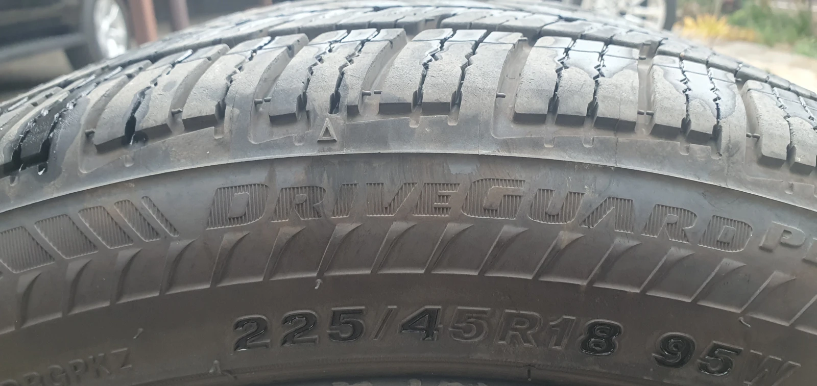 ���� 225/45R18 | Mobile.bg � ����������� 4