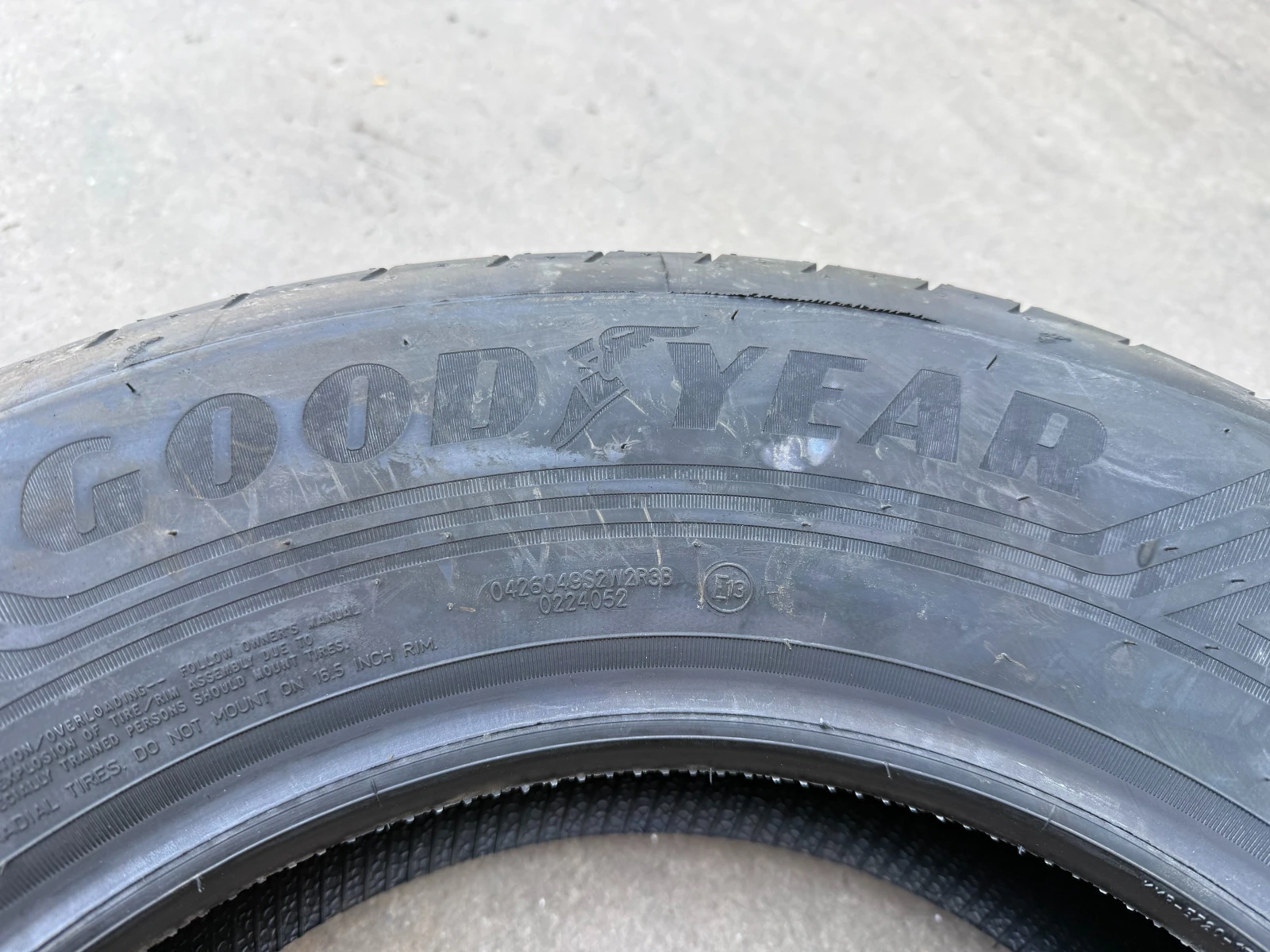 Гуми Летни 215/65R16, снимка 5 - Гуми и джанти - 55583666