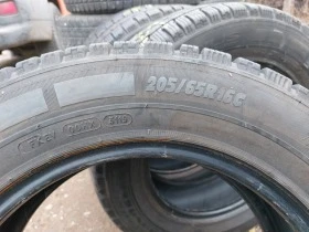 Гуми Зимни 205/65R16, снимка 4 - Гуми и джанти - 39136592