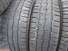 Гуми Зимни 205/65R16, снимка 1 - Гуми и джанти - 39136592