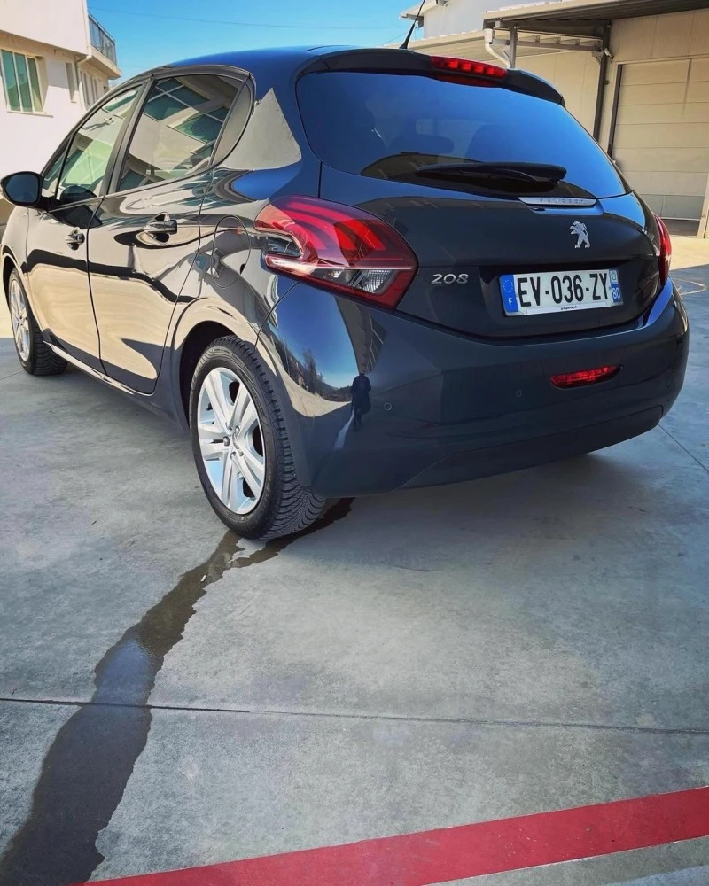 Peugeot 208, снимка 3 - Автомобили и джипове - 46987196