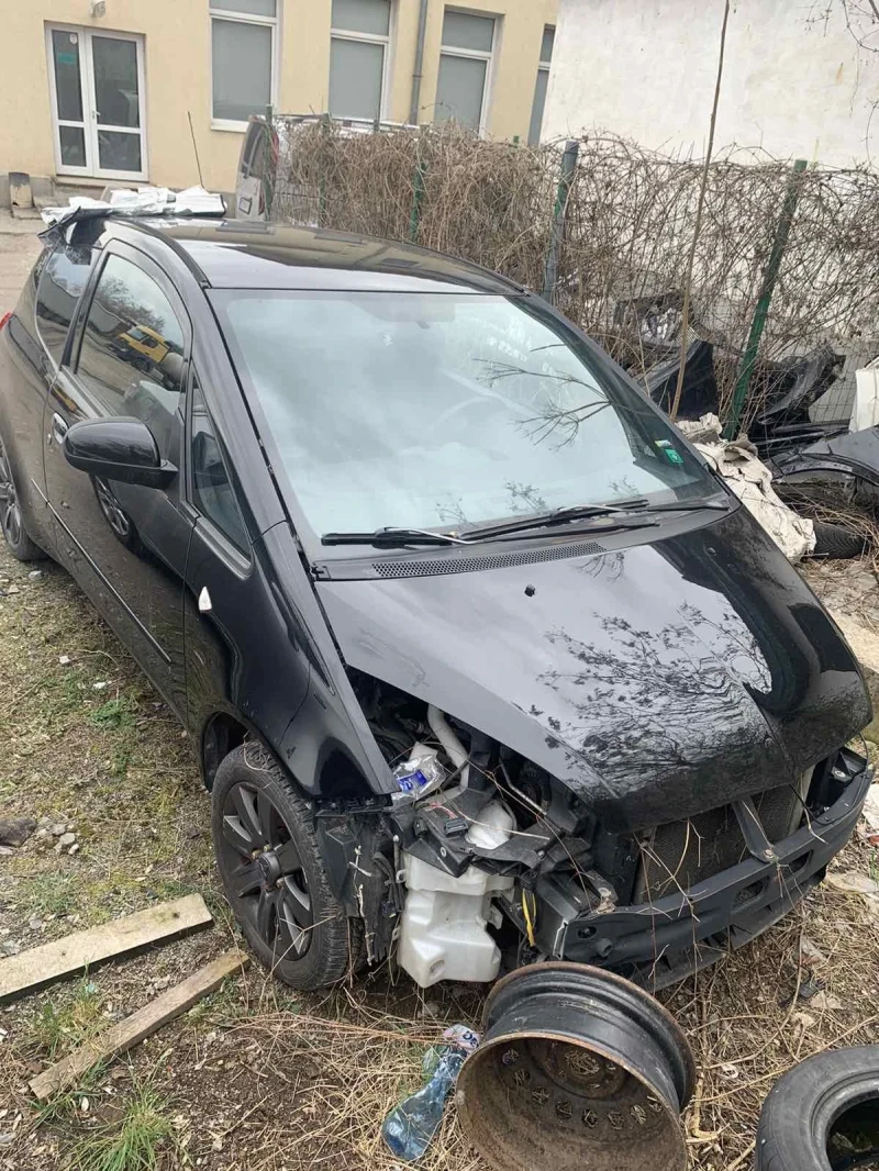 Mitsubishi Colt 1.3 Бензин Автомат На Части, снимка 2 - Автомобили и джипове - 47370238