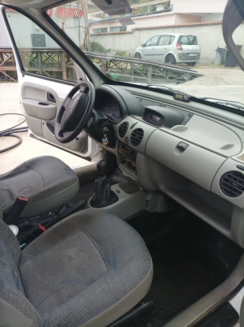 Renault Kangoo товарно, снимка 6 - Автомобили и джипове - 47755366