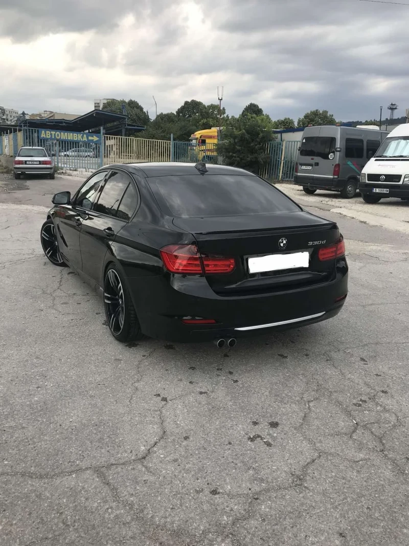 BMW 330 D , снимка 2 - Автомобили и джипове - 48006726