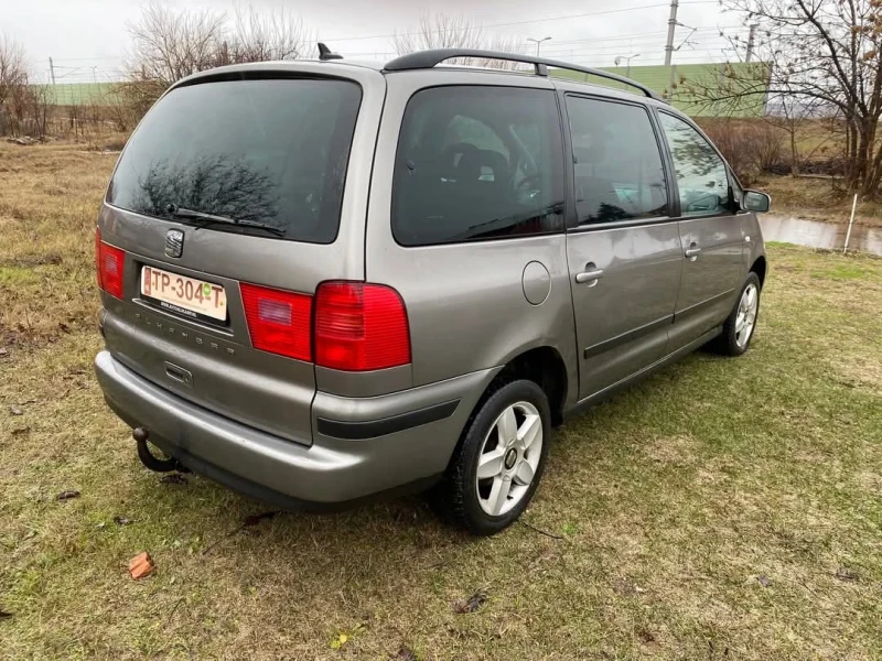 Seat Alhambra 2.0TDI 140кс., снимка 4 - Автомобили и джипове - 48525385