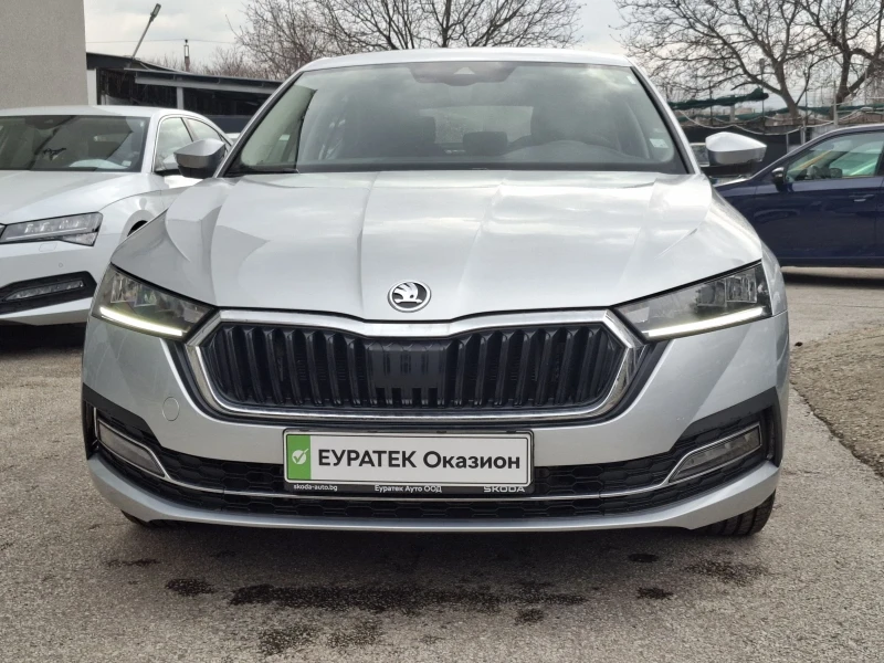 Skoda Octavia 1.5 TSI, снимка 2 - Автомобили и джипове - 49301804