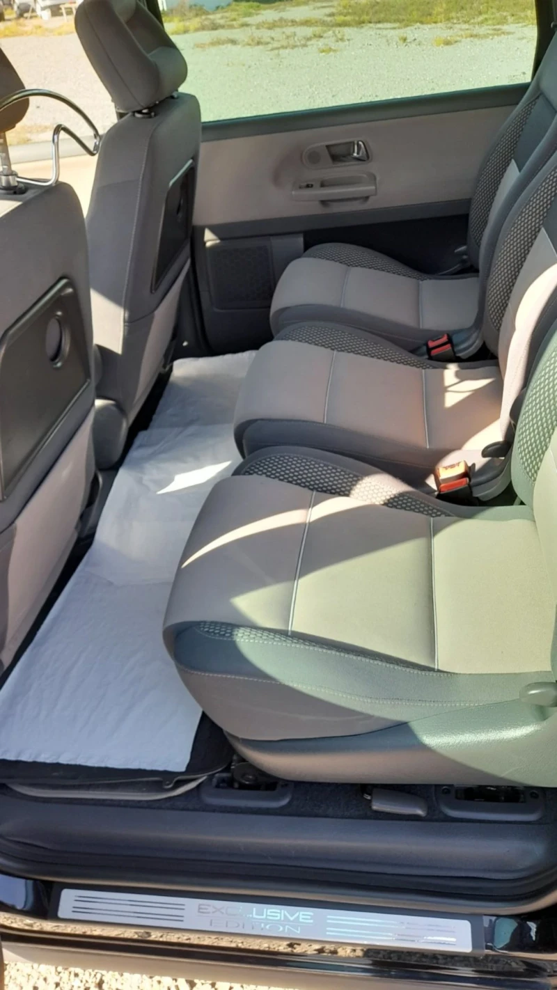 VW Sharan Exclusive Edition, снимка 14 - Автомобили и джипове - 52361454