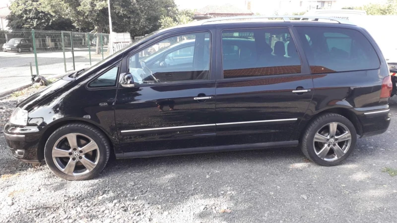 VW Sharan Exclusive Edition, снимка 5 - Автомобили и джипове - 52361454