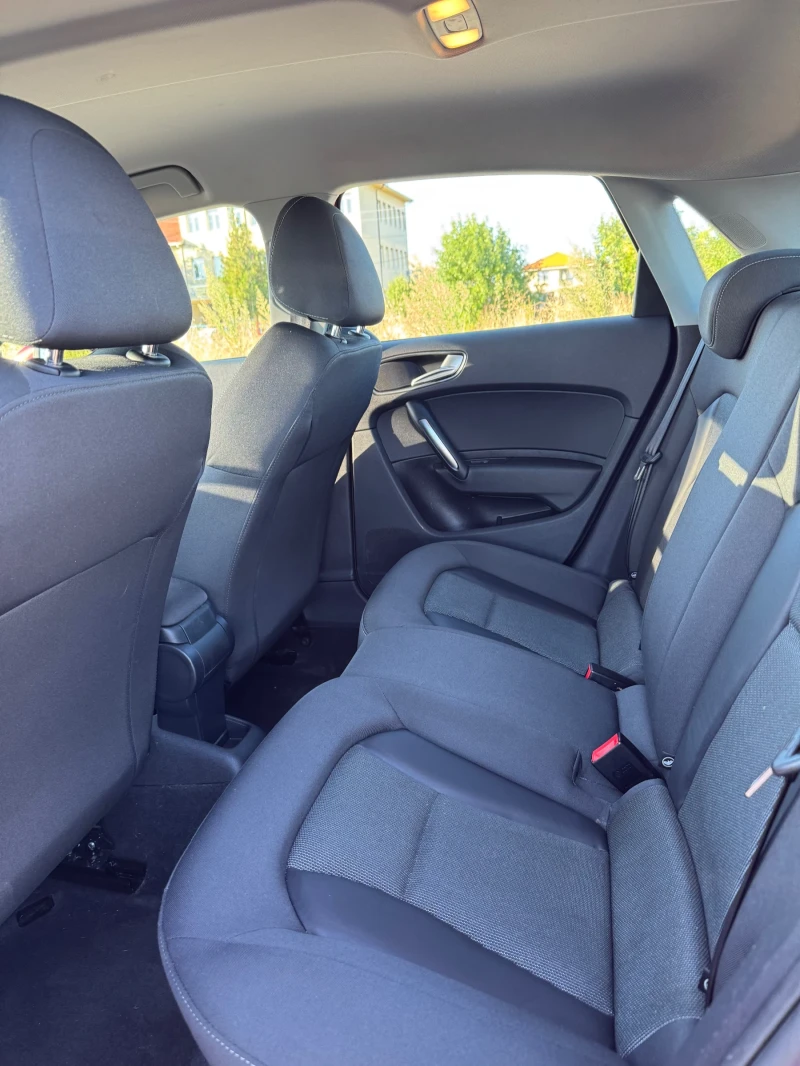 Audi A1 S-line, снимка 10 - Автомобили и джипове - 51949734