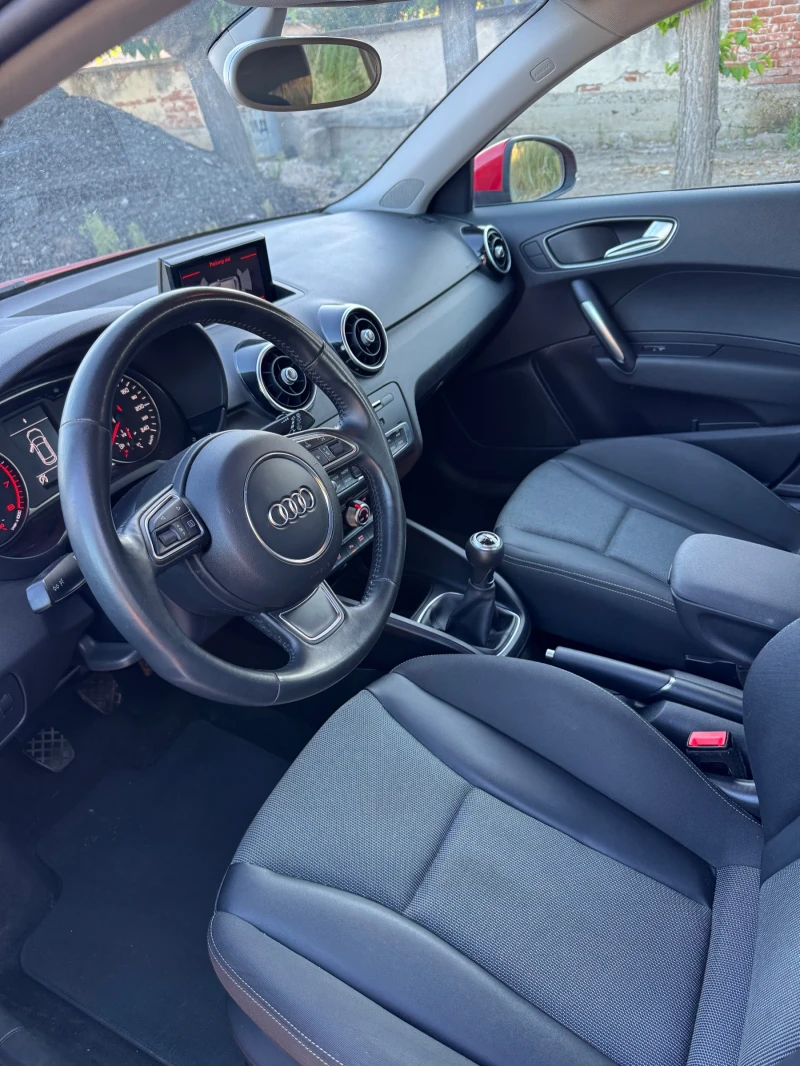 Audi A1 S-line, снимка 8 - Автомобили и джипове - 51949734