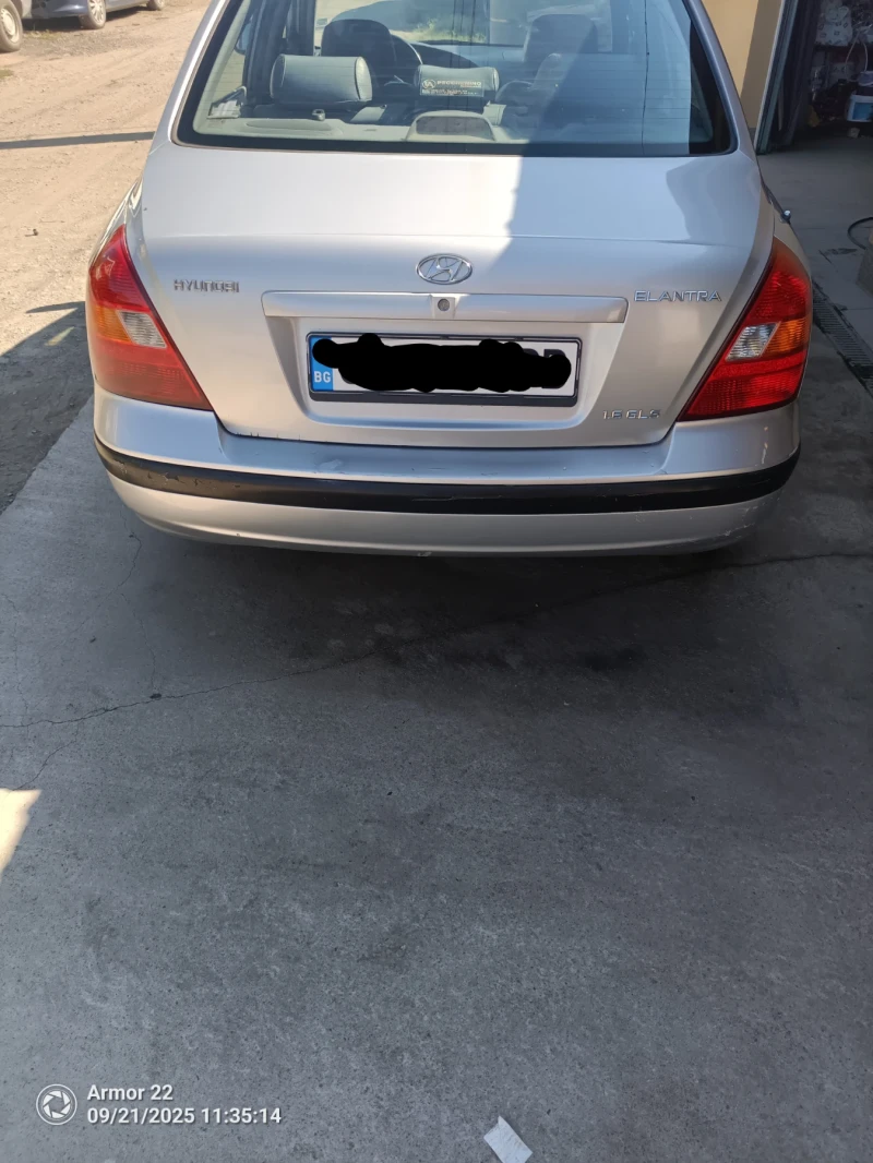 Hyundai Elantra, снимка 2 - Автомобили и джипове - 52857797