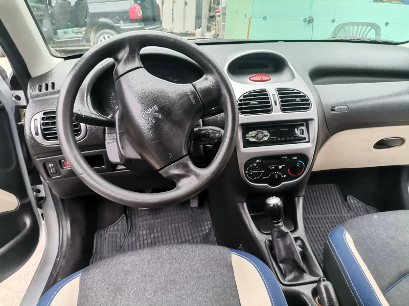 Peugeot 206, снимка 4 - Автомобили и джипове - 52347666