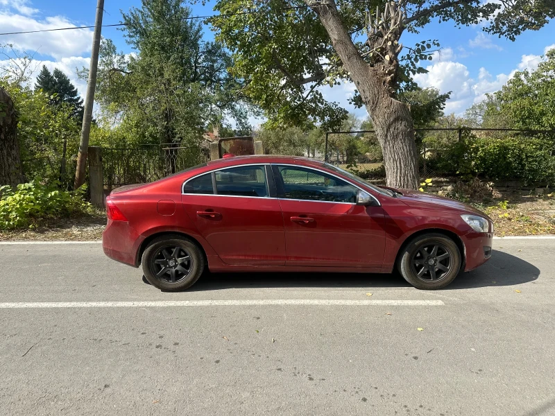 Volvo S60 D3 2.0 163, снимка 2 - Автомобили и джипове - 52477679