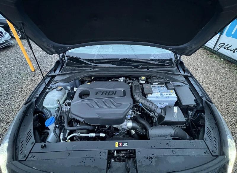 Hyundai I30 1.6CRDI Facelift/PREMIUM/AUT/NAVI/XENON/ANDROID , снимка 17 - Автомобили и джипове - 52565858