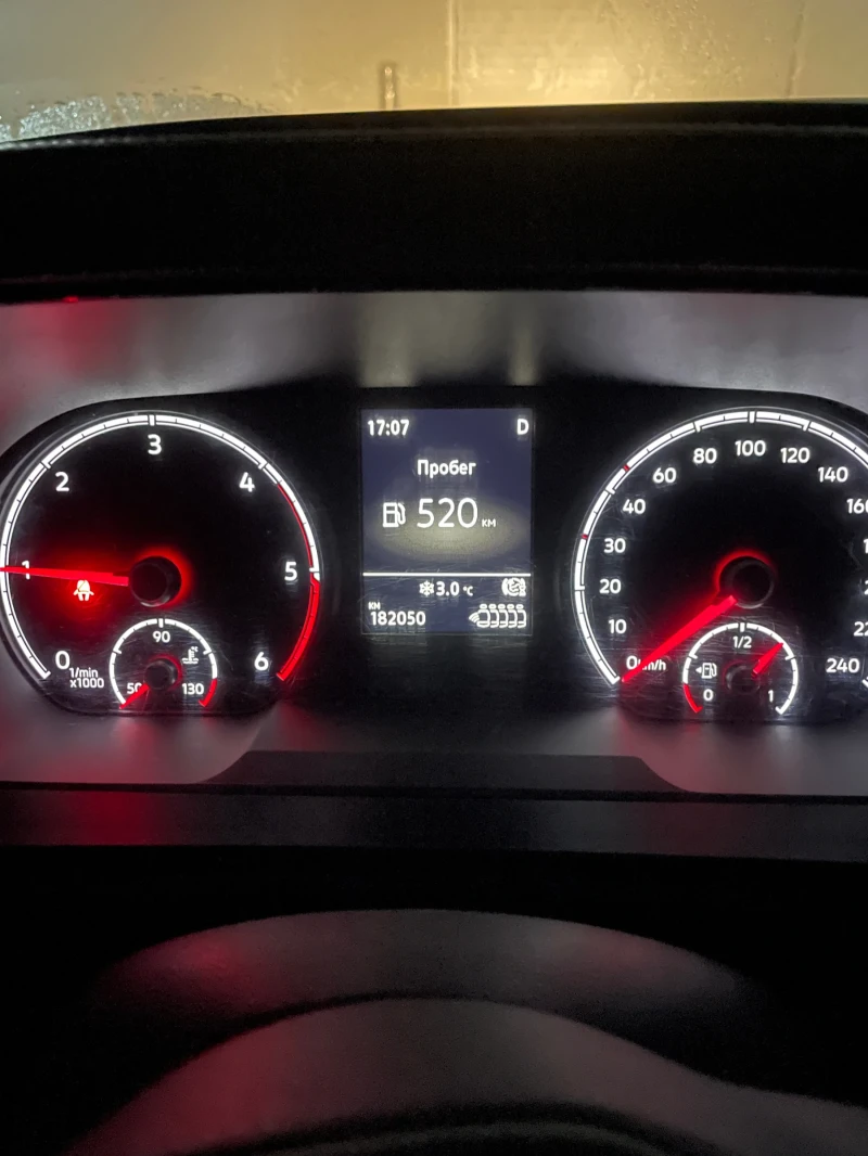 VW Caddy 2.0tdi Maxi, снимка 14 - Автомобили и джипове - 52935817