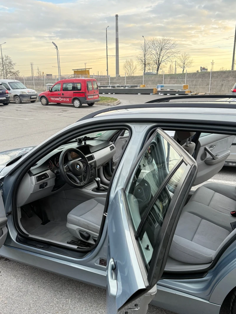 BMW 320 2.0, снимка 8 - Автомобили и джипове - 53086768