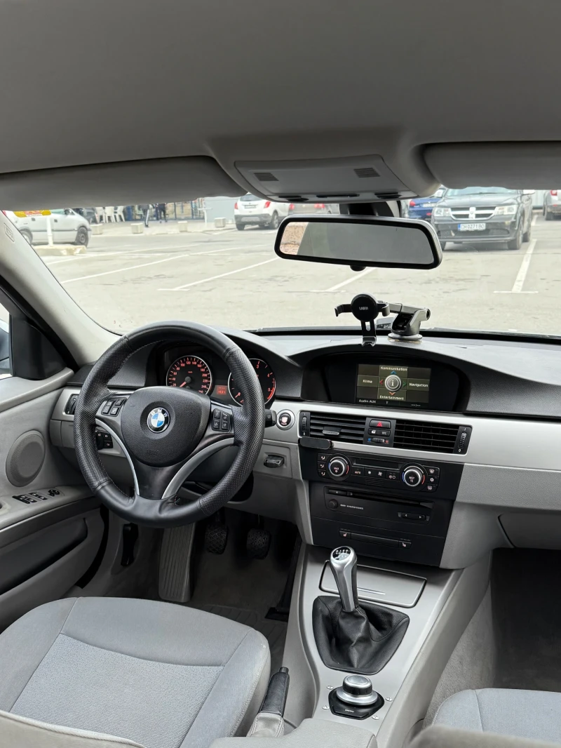 BMW 320 2.0, снимка 12 - Автомобили и джипове - 53086768
