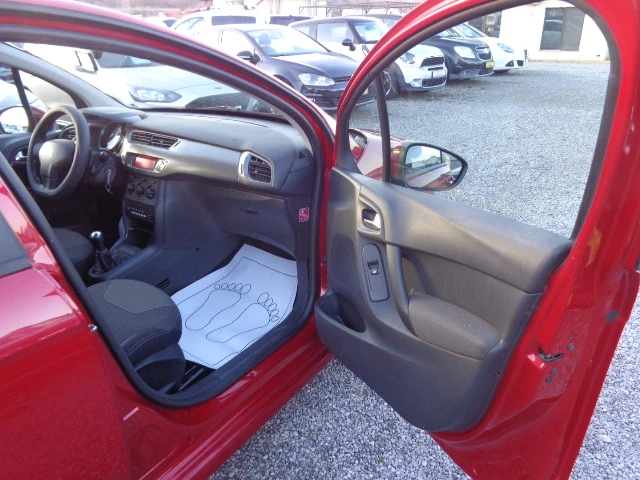 Citroen C3 1.0 VTI, снимка 10 - Автомобили и джипове - 52855753