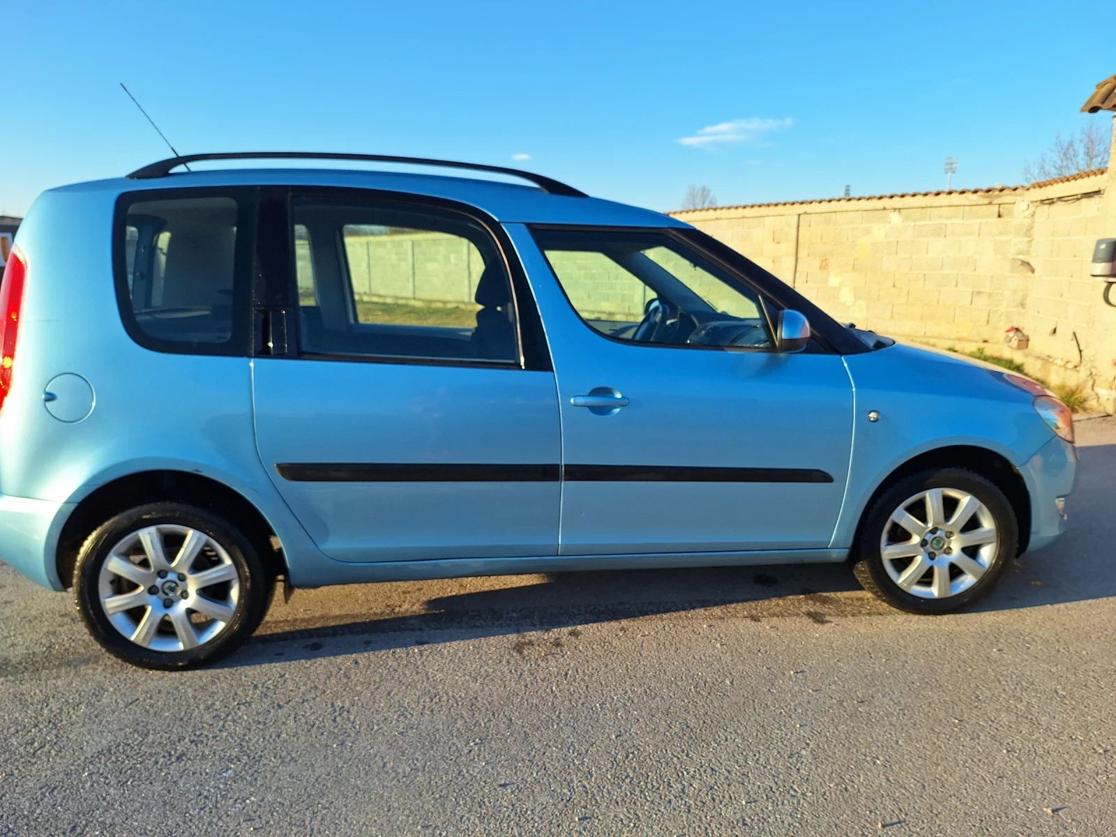 Skoda Roomster 1.2 turbo TSI - изображение 3