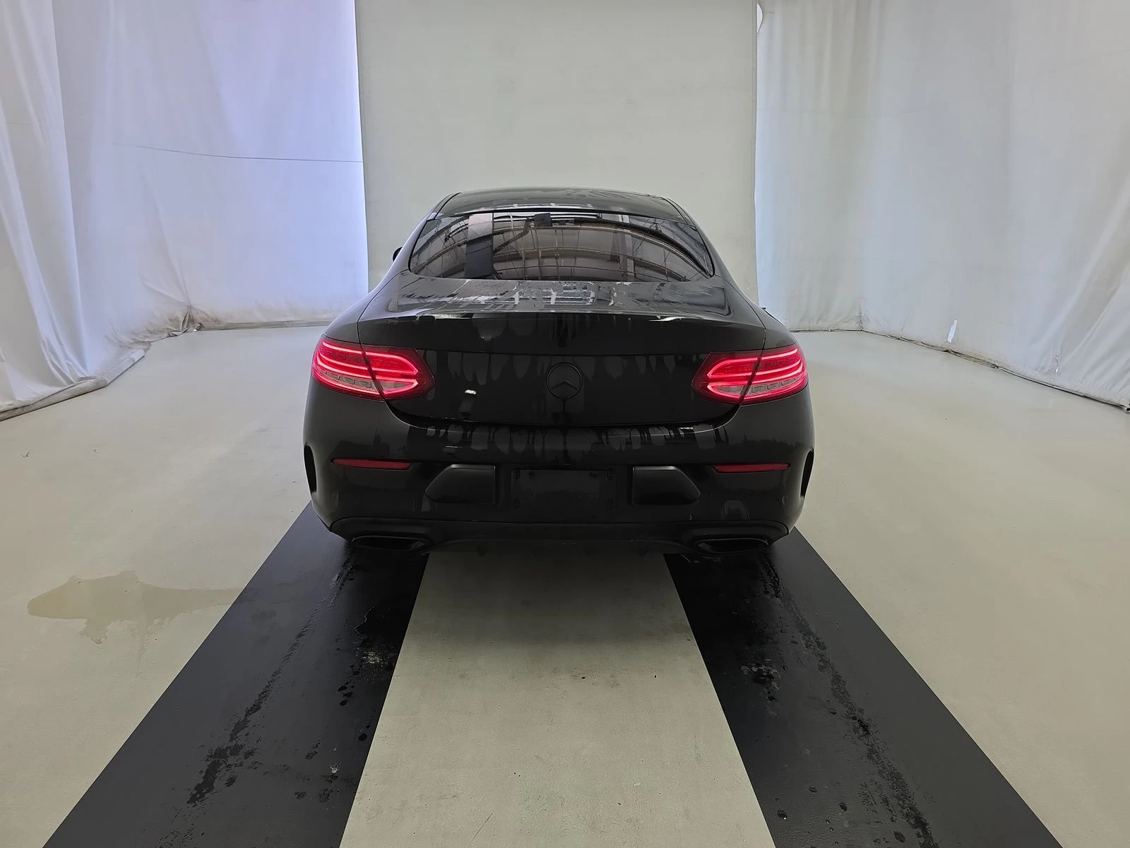 Mercedes-Benz C 300 AMG* KEYLESS* BURMASTER* 360 KAMERA* AMBIENT* М.ТО - изображение 4