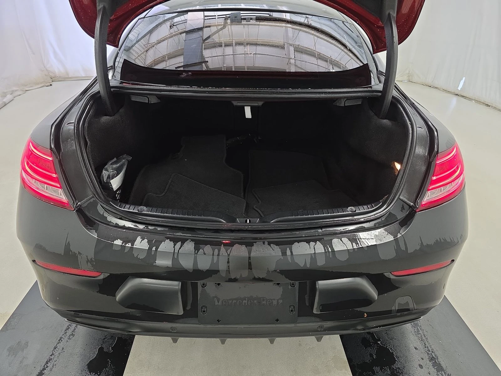 Mercedes-Benz C 300 AMG* KEYLESS* BURMASTER* 360 KAMERA* AMBIENT* М.ТО - изображение 7