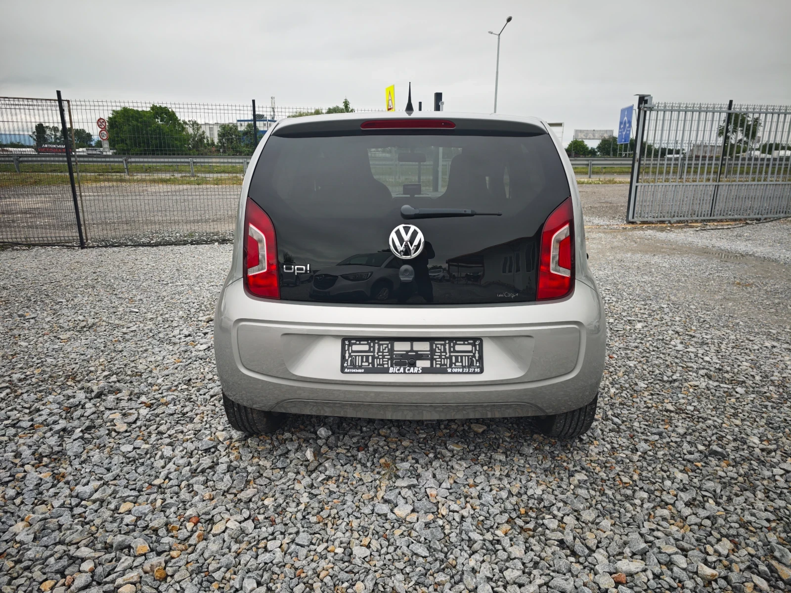 VW Up 1.0MPI - изображение 5